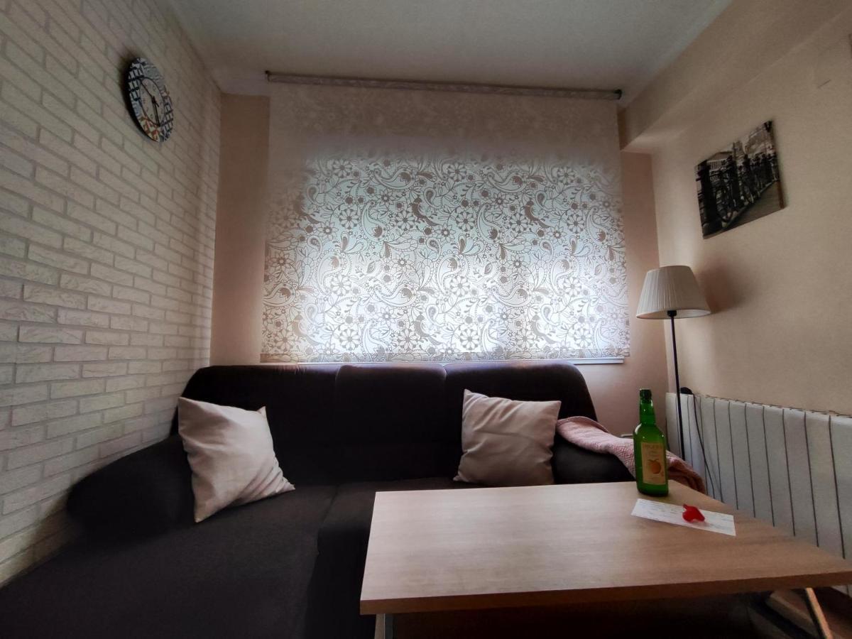 Apartamento De 2 Habitaciones A Un Paso De Begona Gijón Extérieur photo